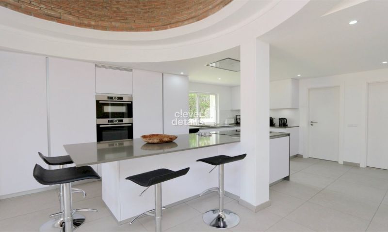 7 Night Stay at Villa Girassol in the Algarve, Portugal