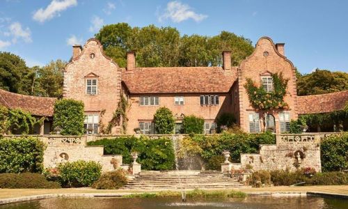 Exclusive Manor House Stay at Port Lympne For 2 with Bubbles, Breakfast & Afternoon Tea