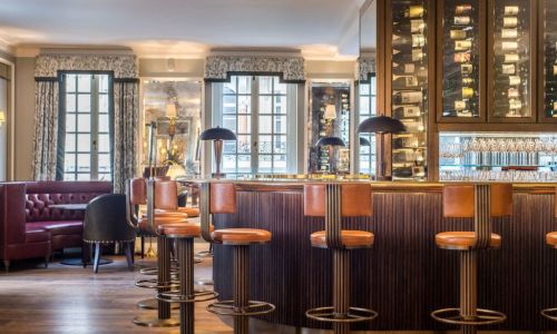 Exclusive Wine Tasting for 6 in The West End With Magnum Of Wine For Lead Guest