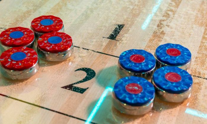 1 Hour Shuffleboard + round of drinks for 4 Carousel