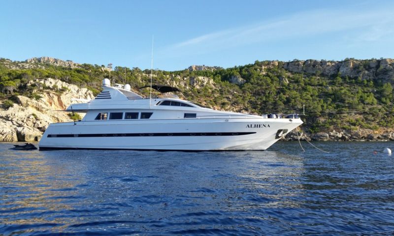 LIVE AUCTION - 3 Day Luxury Yacht Trip - Between November and March