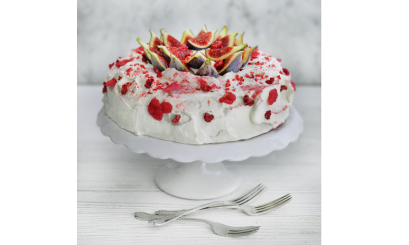 Claire Clark MBE to cook a cake in your own home