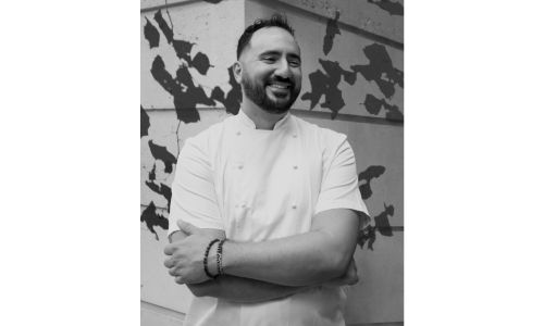 LOT 2 - Theo Zarikakis,to cook a BBQ at your home for 15 people